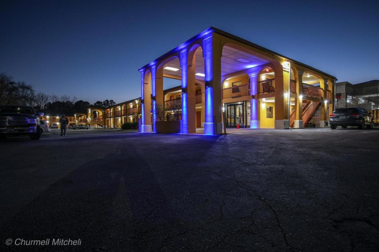 Days Inn By Wyndham أوبيليكا المظهر الخارجي الصورة